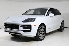 2026 Porsche Cayenne GTS SUV