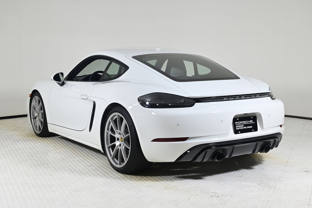 2025 Porsche Cayman GTS 4.0 photo 3