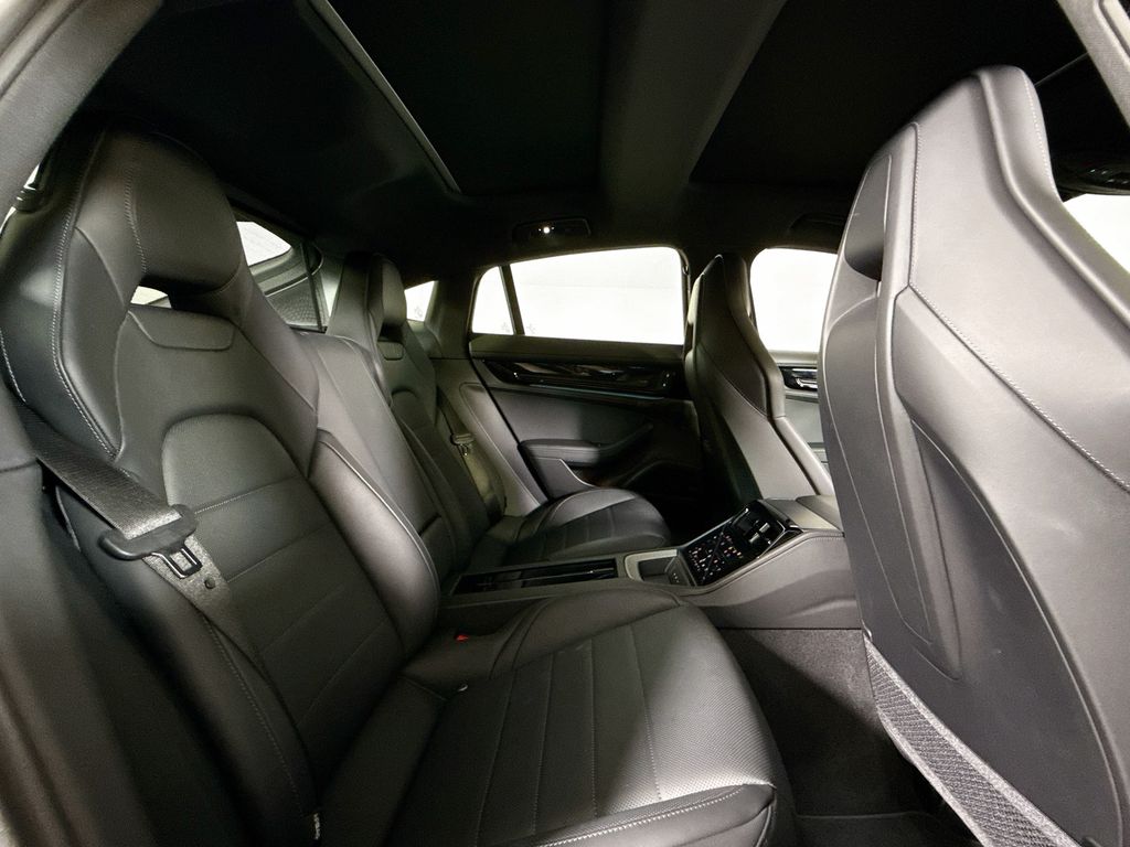 2026 Porsche Panamera Base - Photo 19