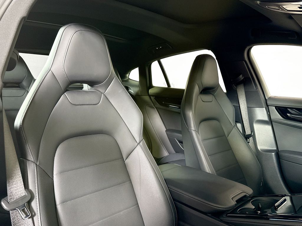 2026 Porsche Panamera Base - Photo 18
