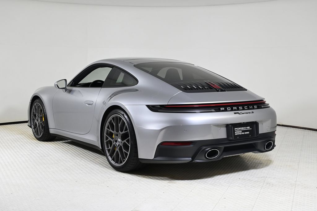 2025 Porsche 911 S photo 3