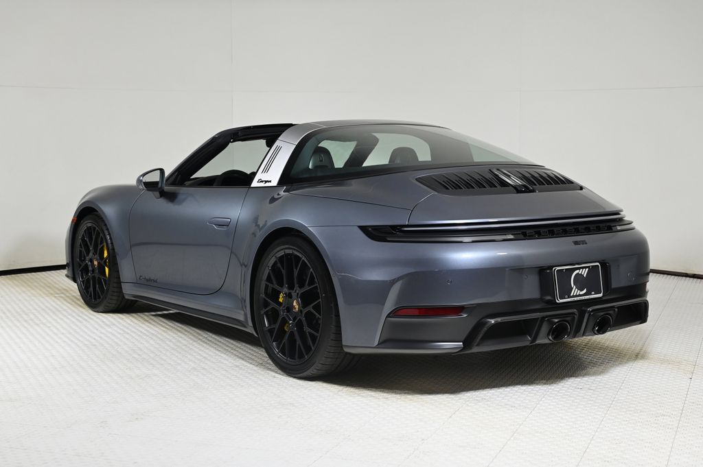 2026 Porsche 911 Targa 4 GTS photo 3