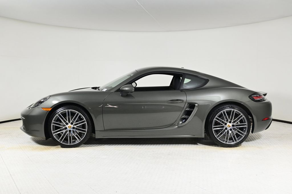 2025 Porsche Cayman photo 2