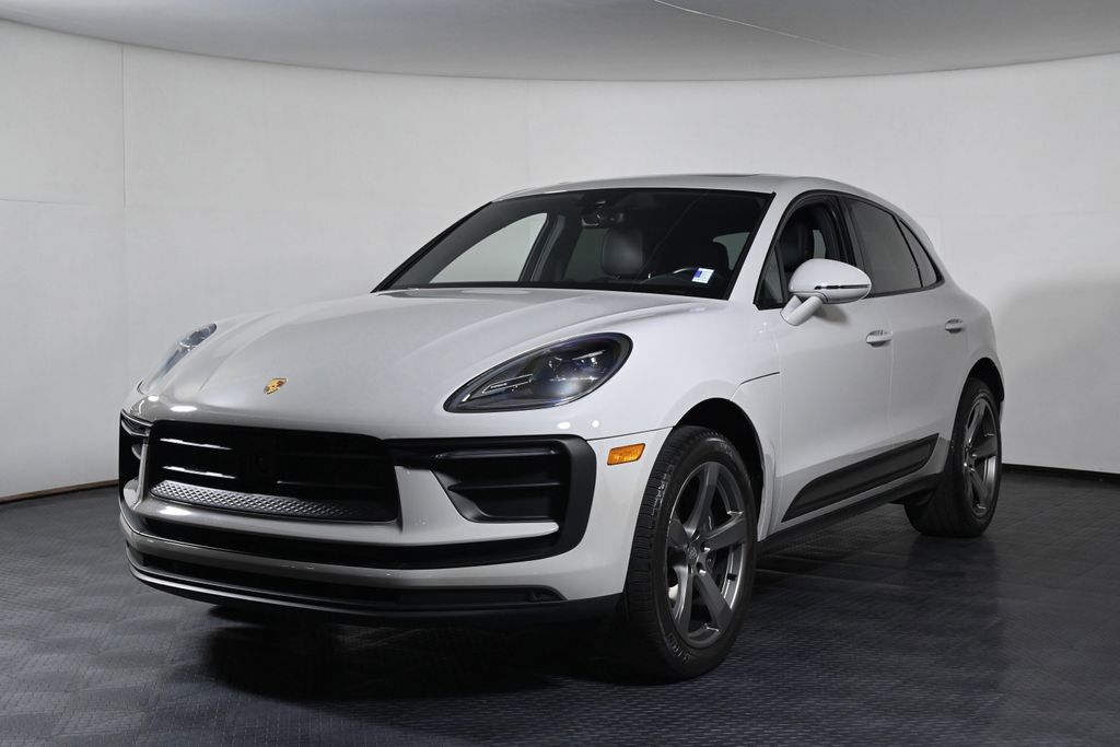 2023 Porsche Macan