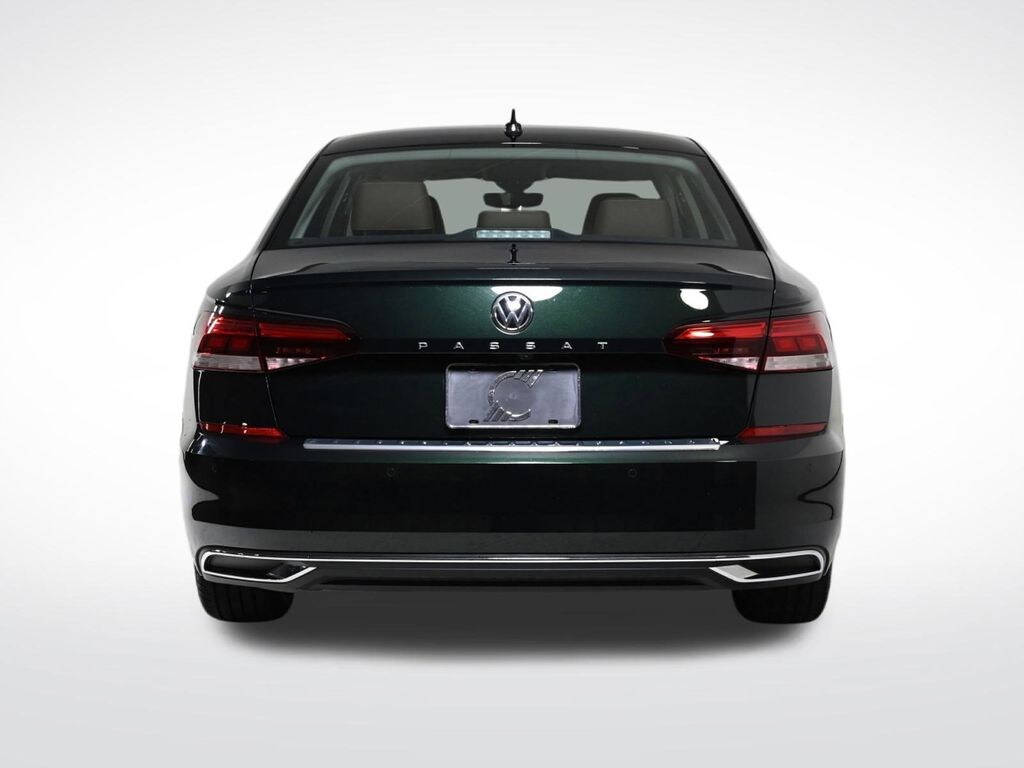 Used 2022 Volkswagen Passat 2.0T Limited Edition Sedan