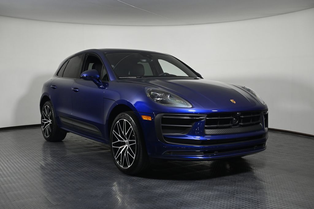 2026 Porsche Macan Base - Photo 9