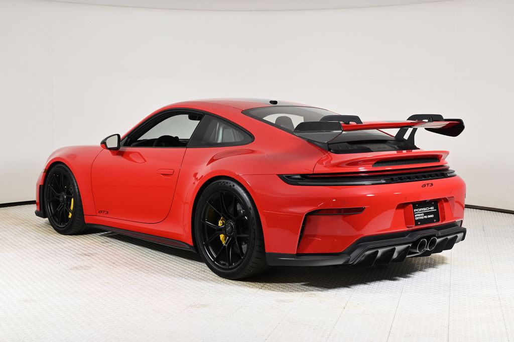 2026 Porsche 911 GT3 Touring photo 3