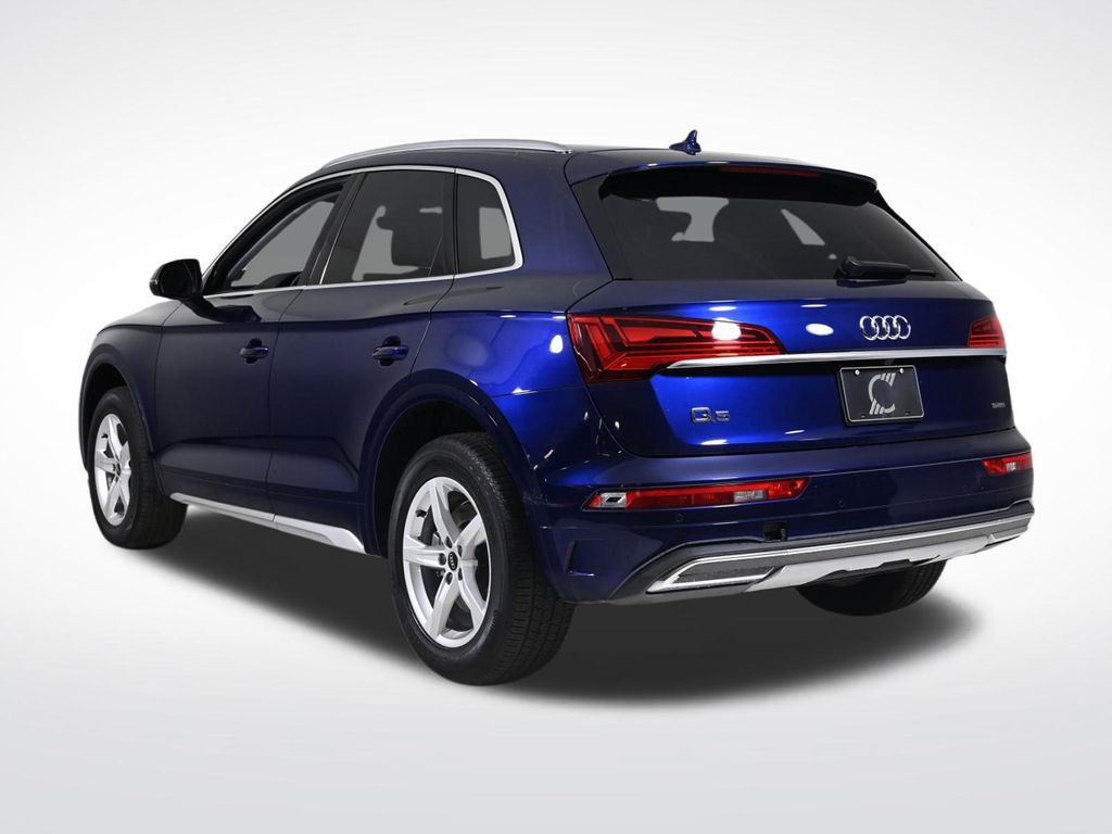 2023 Audi Q5 40 Premium photo 3