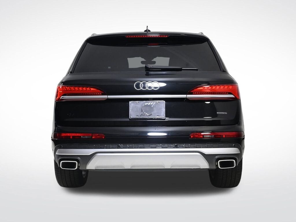 Certified 2025 Audi Q7 55 Premium SUV