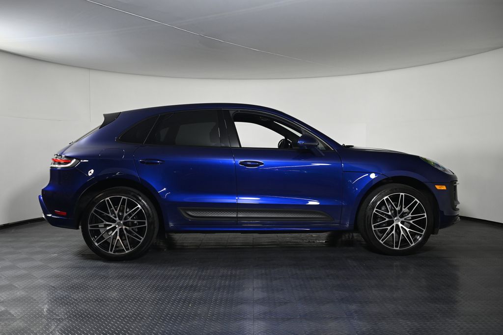 2026 Porsche Macan Base - Photo 8