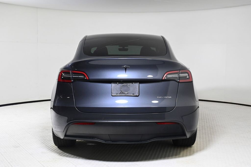 Used 2022 Tesla Model Y Long Range SUV