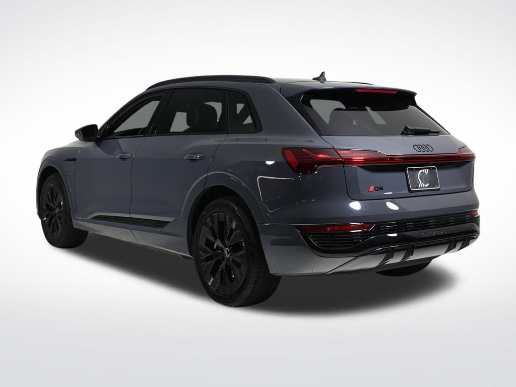Used 2024 Audi Q8 e-tron Premium SUV