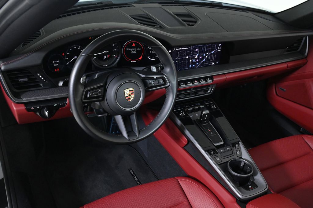 2024 Porsche 911 4S Targa 4 GTS photo 4