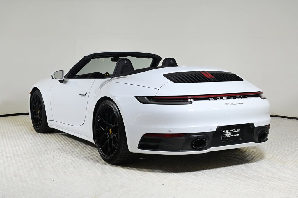 2023 Porsche 911 4 photo 3