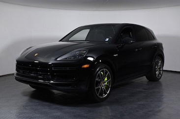 2022 Porsche Cayenne E-Hybrid Turbo S SUV