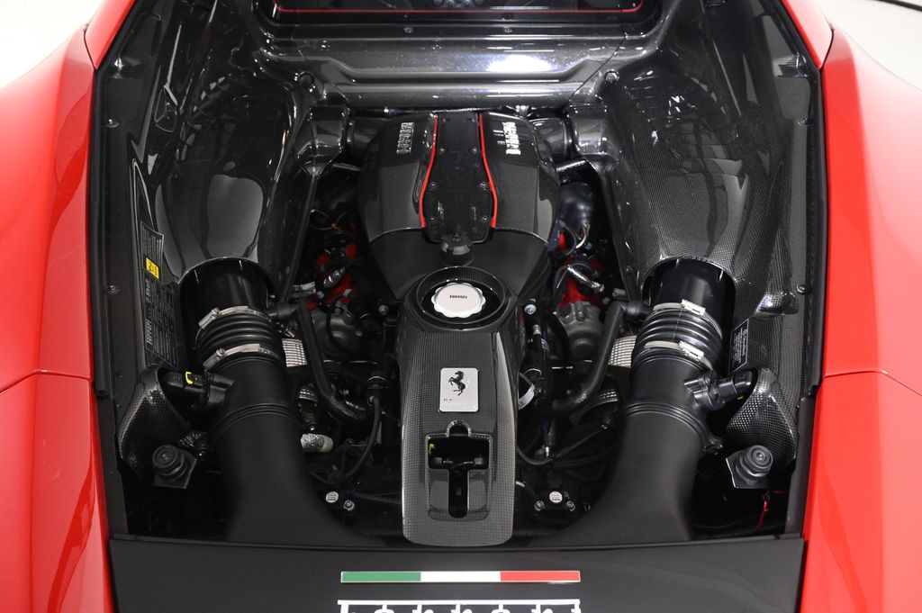 2019 Ferrari 488 Pista photo 4