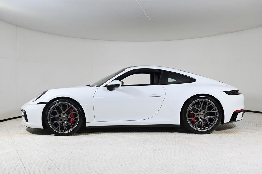 2020 Porsche 911 4S photo 2