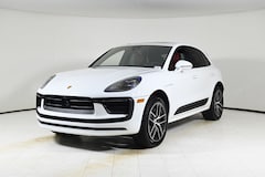 2026 Porsche Macan SUV