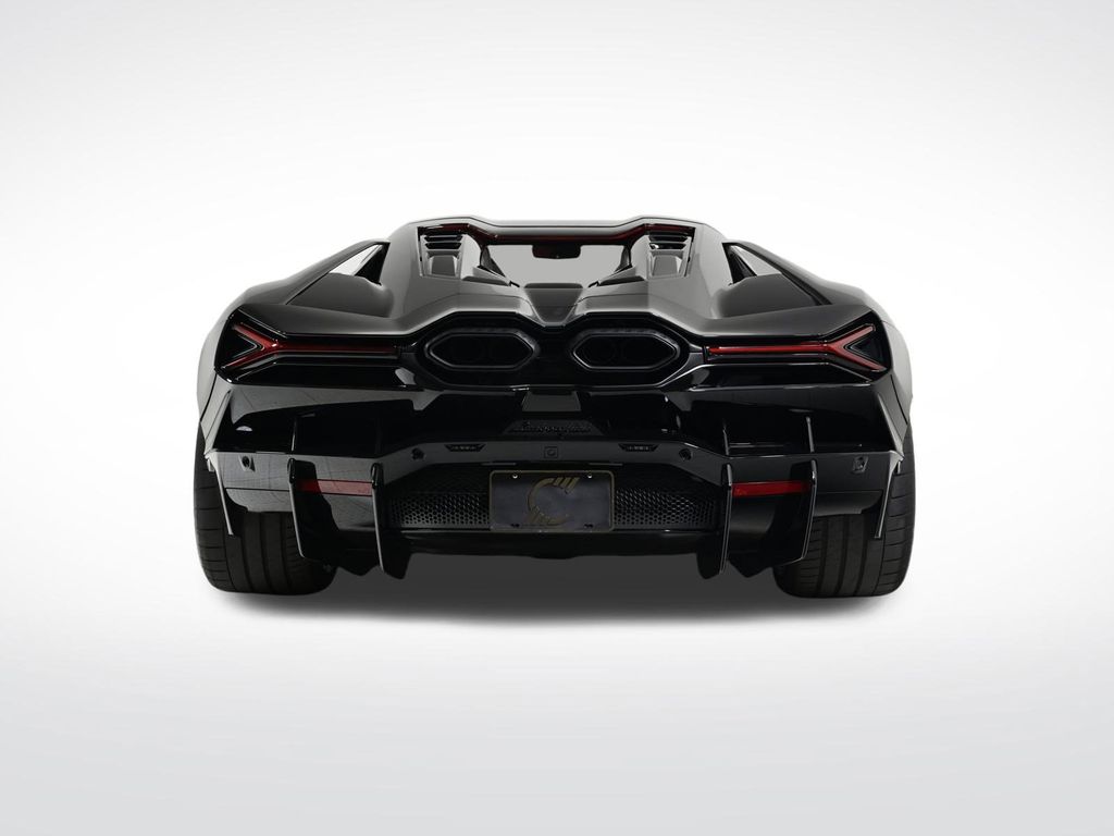 2024 Lamborghini Revuelto photo 4