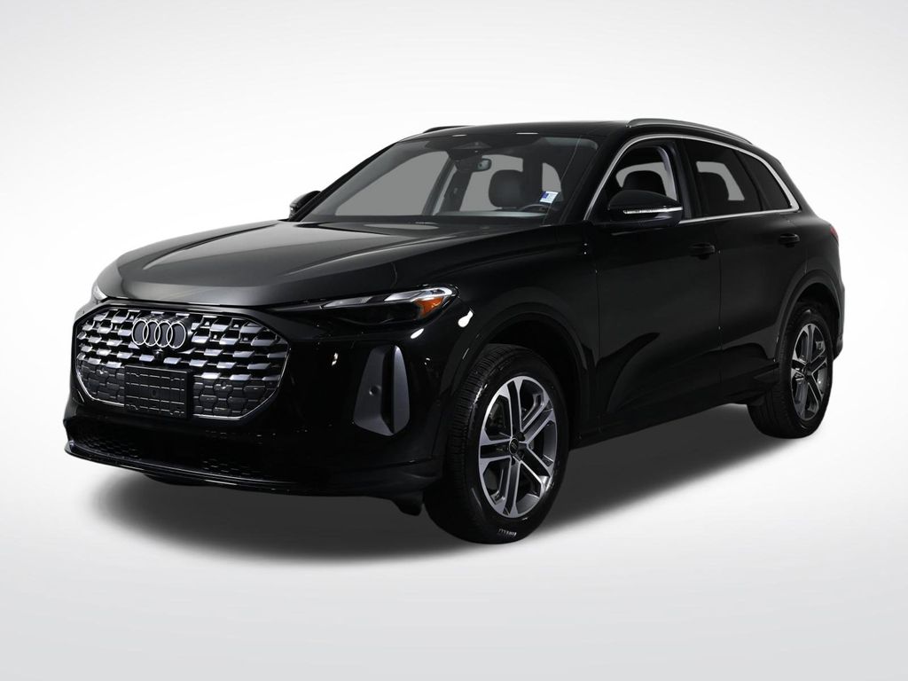 2025 Audi Q5 40 Premium's photo