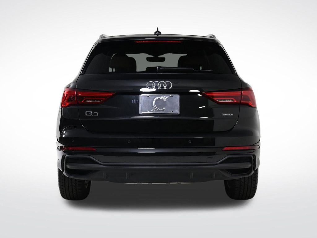 2025 Audi Q3 45 TFSI S line Premium photo 2