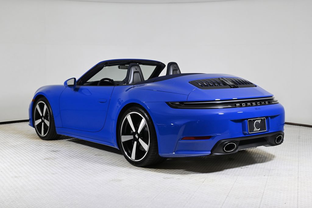 2026 Porsche 911 Cabriolet photo 3