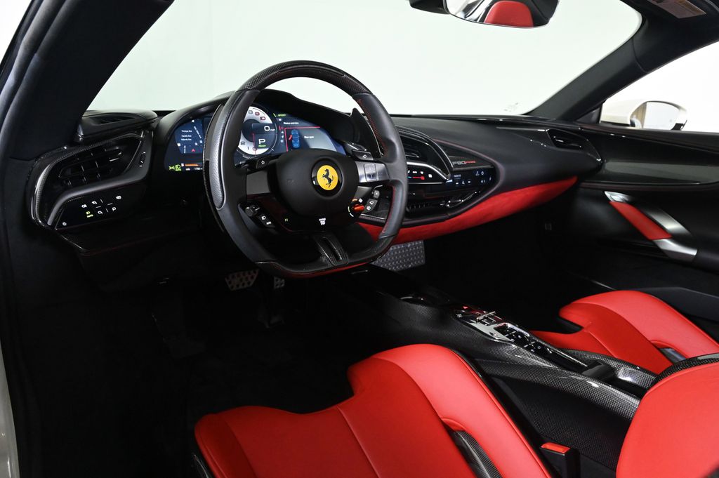 2024 Ferrari SF90 Spider photo 3