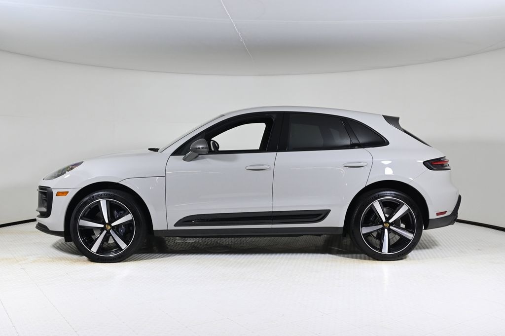 Certified 2025 Porsche Macan  SUV