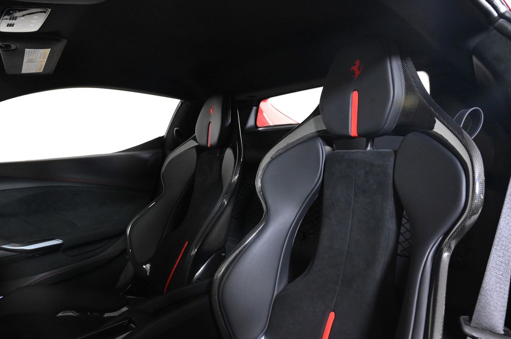 2025 Ferrari 296 GTB photo 4