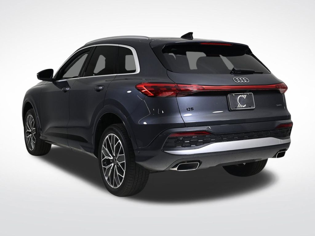 2025 Audi Q5 2.0T Premium Plus photo 3