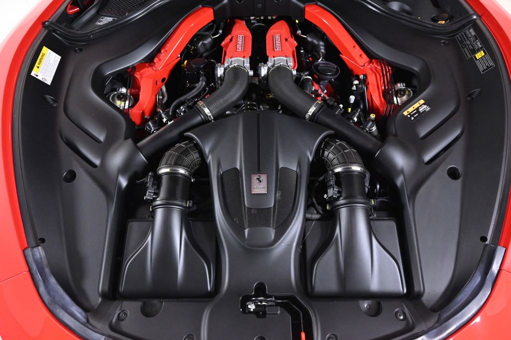 2023 Ferrari Roma photo 4