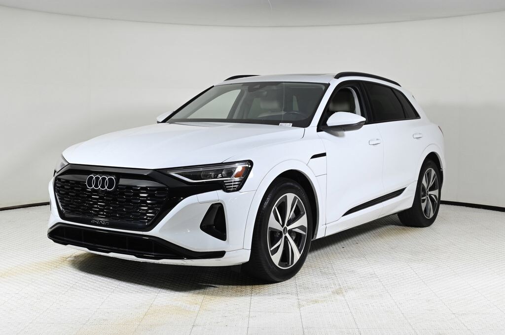 Certified 2024 Audi Q8 e-tron Premium SUV