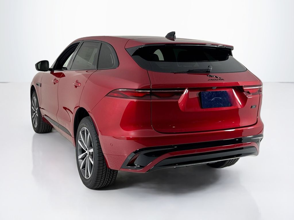 2026 Jaguar F-PACE P250 R-Dynamic S photo 3