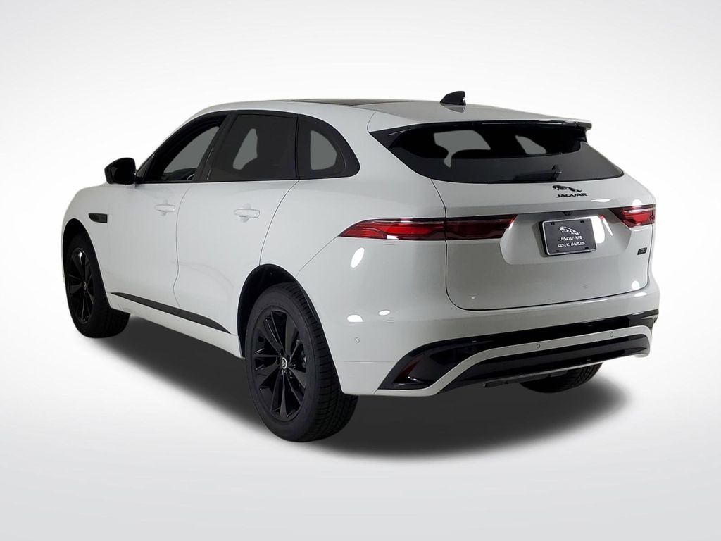 2026 Jaguar F-PACE P250 R-Dynamic S photo 3