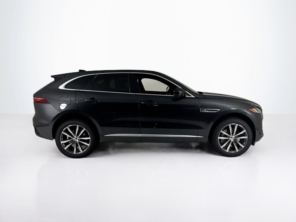 2026 Jaguar F-Pace R-Dynamic S - Photo 6