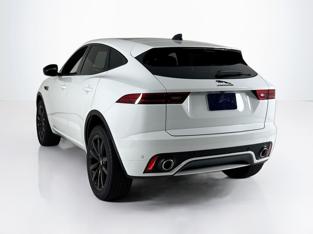 2024 Jaguar E-PACE R-Dynamic SE photo 3
