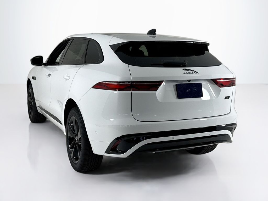 2026 Jaguar F-PACE P250 R-Dynamic S photo 3