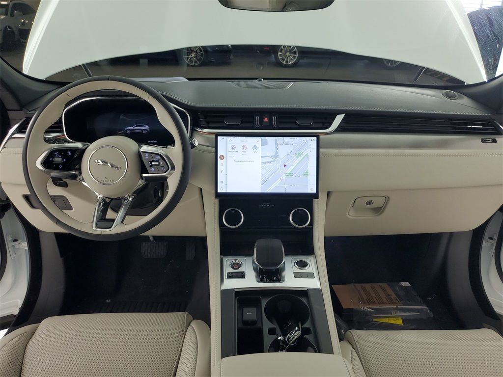 2026 Jaguar F-PACE P250 R-Dynamic S photo 3