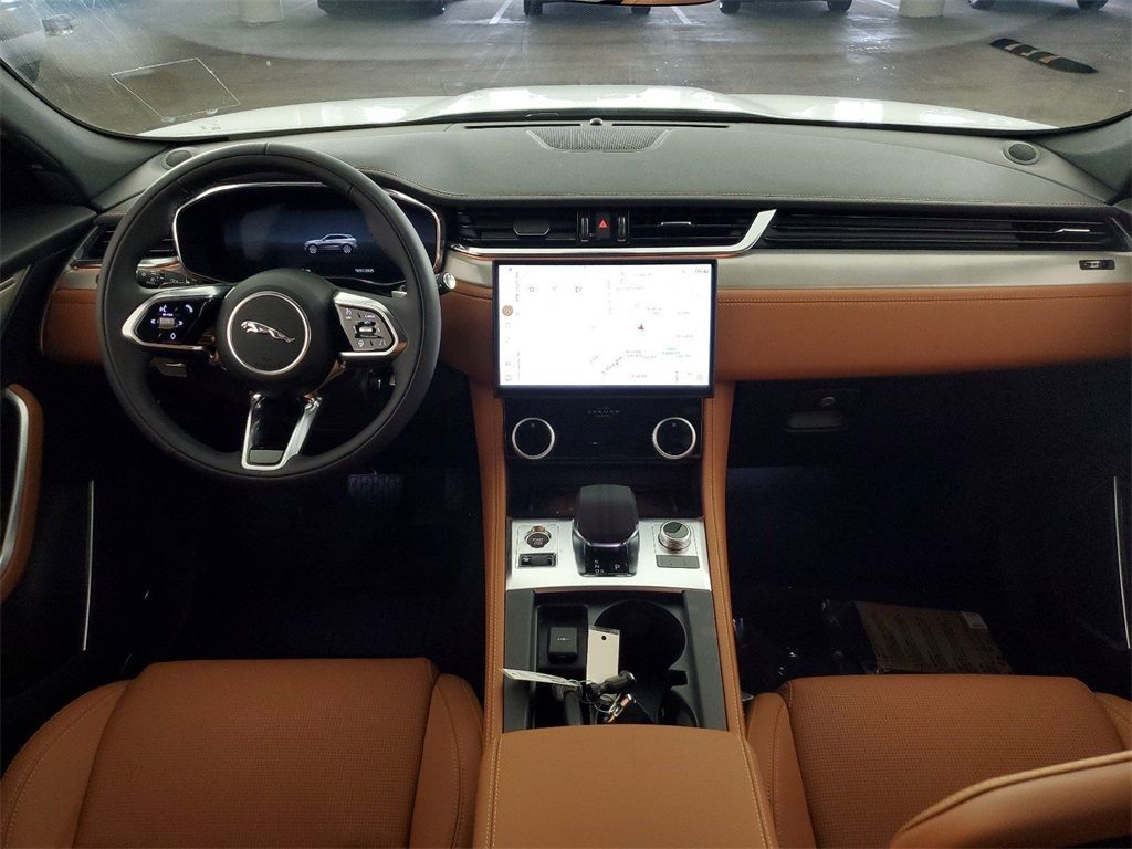 2025 Jaguar F-PACE P250 R-Dynamic S photo 4