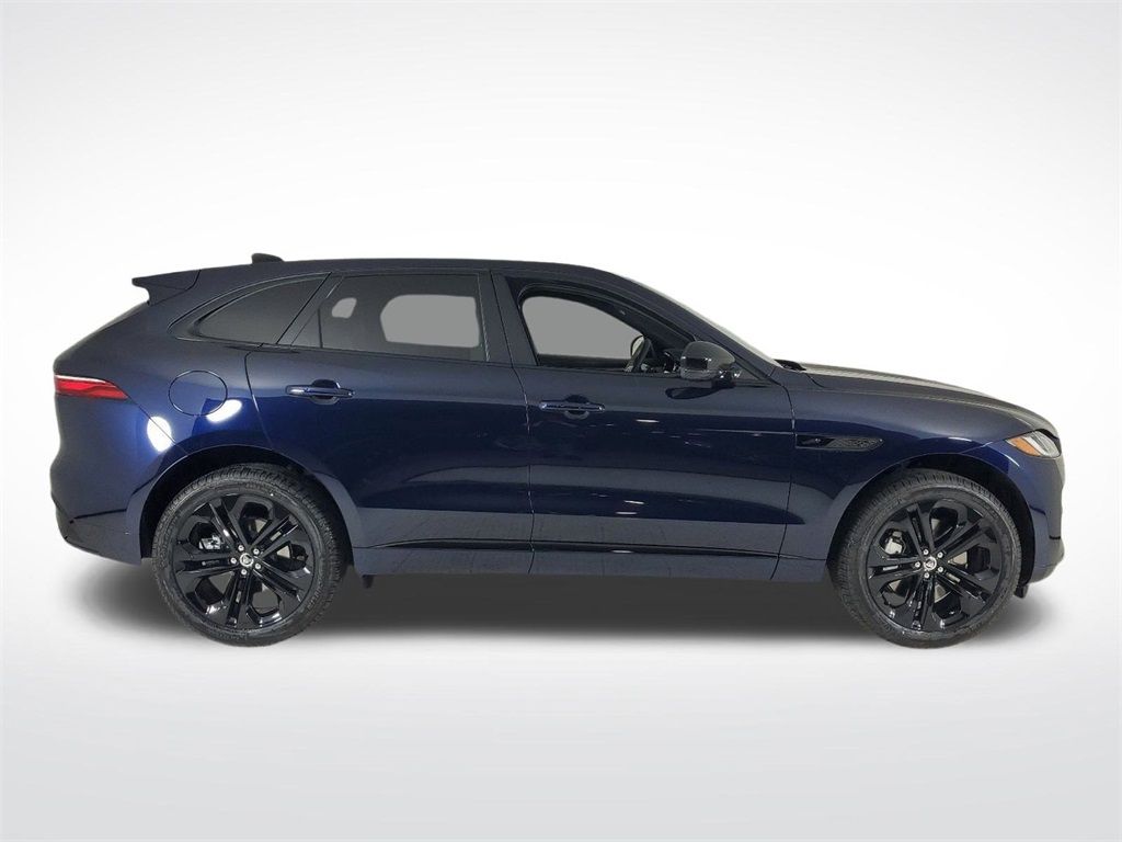 2025 Jaguar F-PACE P400 R-Dynamic S photo 2