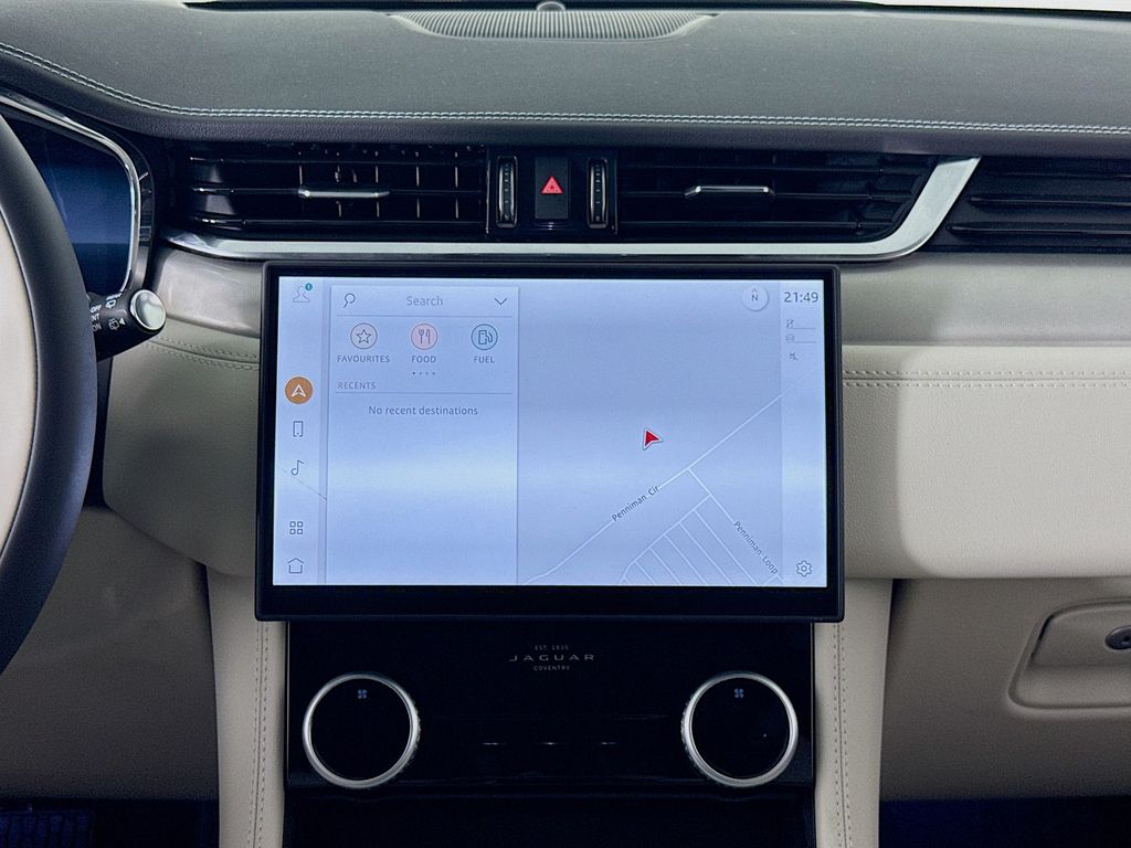 2026 Jaguar F-Pace R-Dynamic S - Photo 12