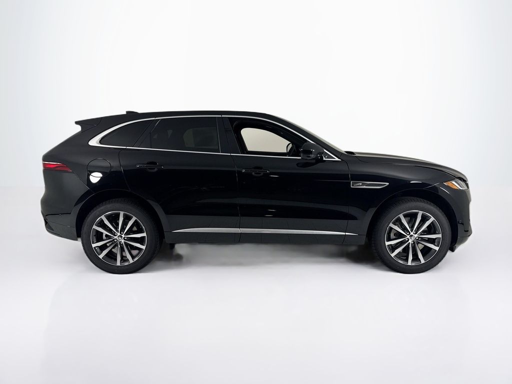 2026 Jaguar F-Pace R-Dynamic S - Photo 6