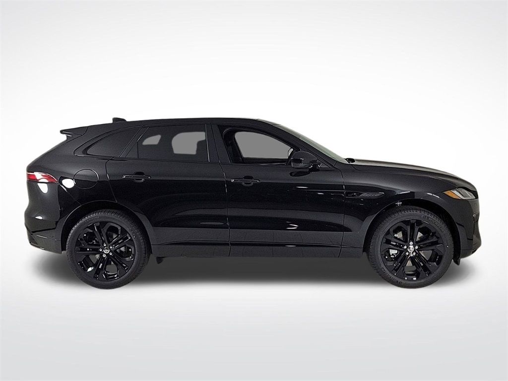 2025 Jaguar F-PACE P250 R-Dynamic S photo 2