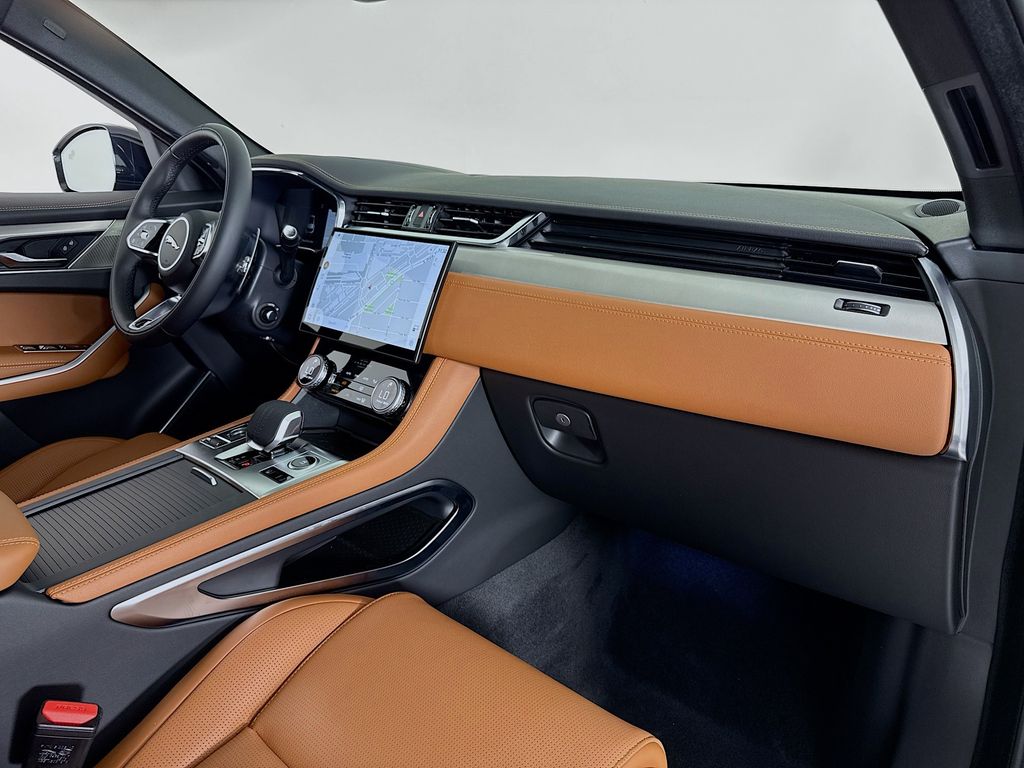 2026 Jaguar F-Pace R-Dynamic S - Photo 12