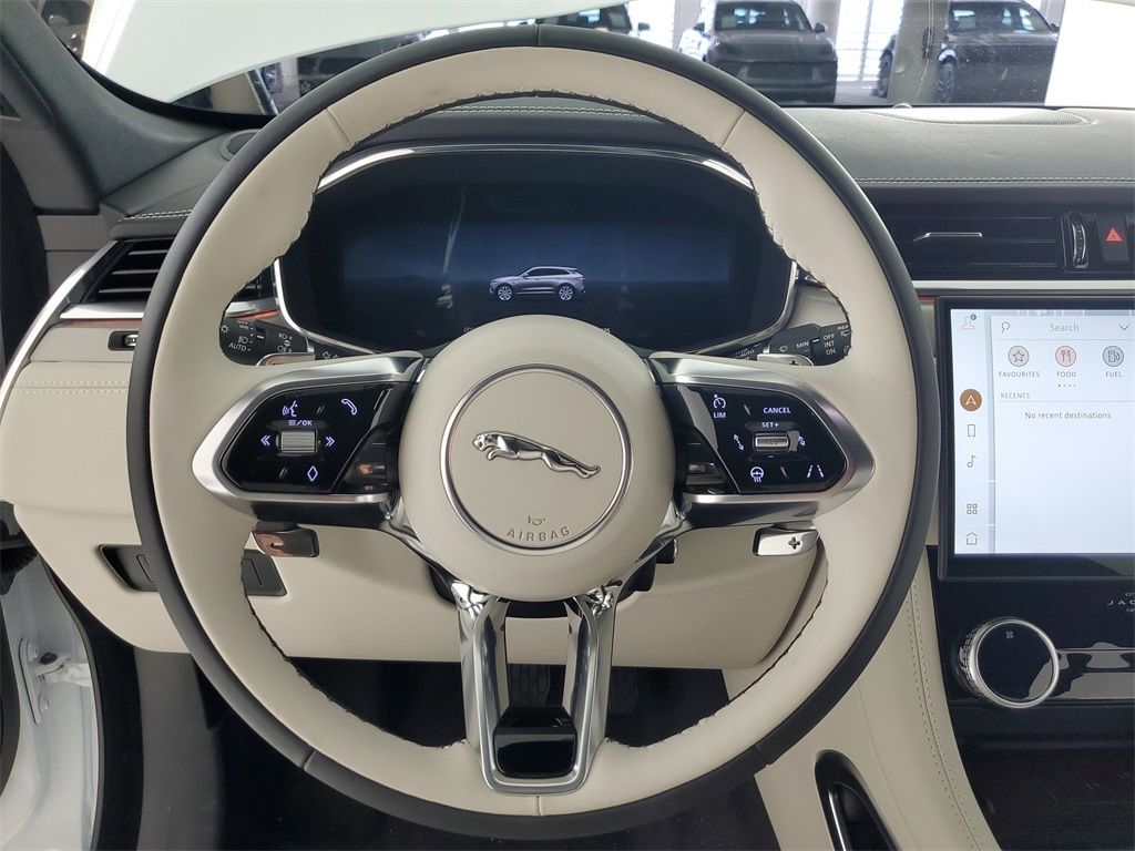2026 Jaguar F-PACE P250 R-Dynamic S photo 3