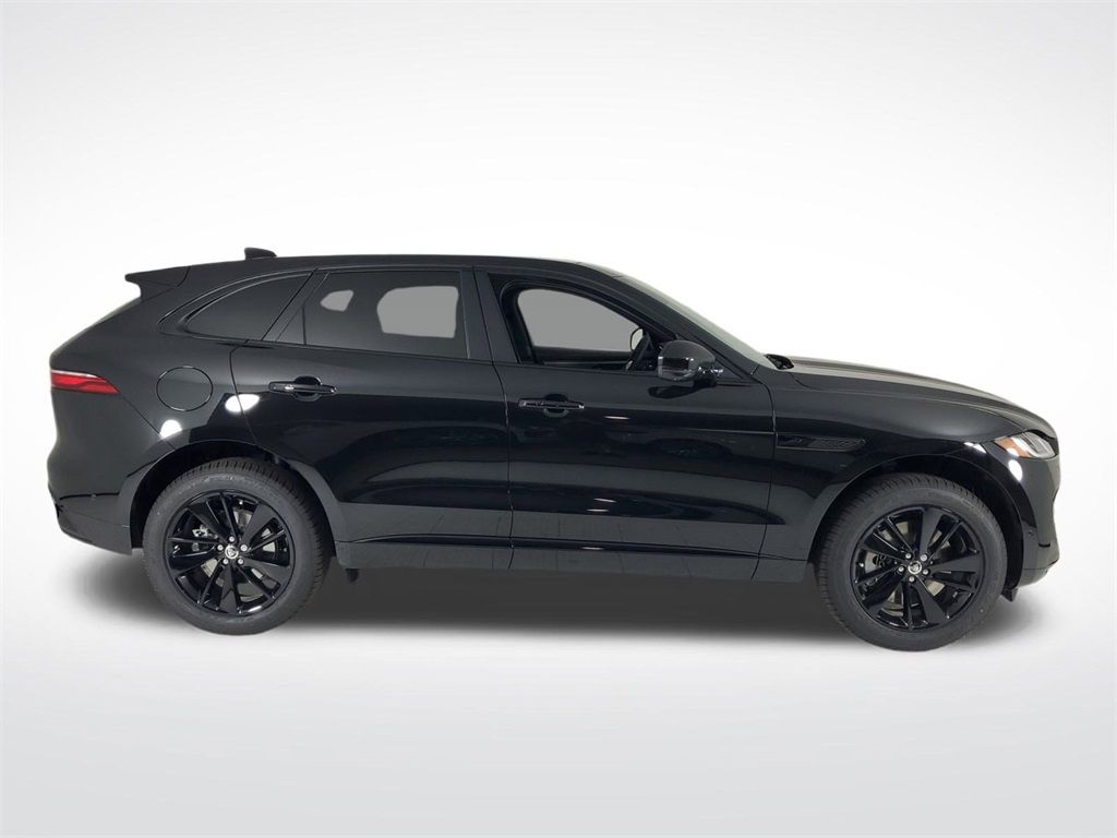 2026 Jaguar F-PACE P250 R-Dynamic S photo 3