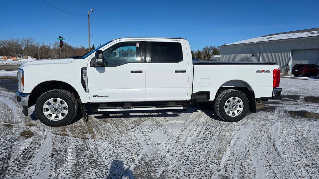 Used 2024 Ford F-250SD XLT Truck