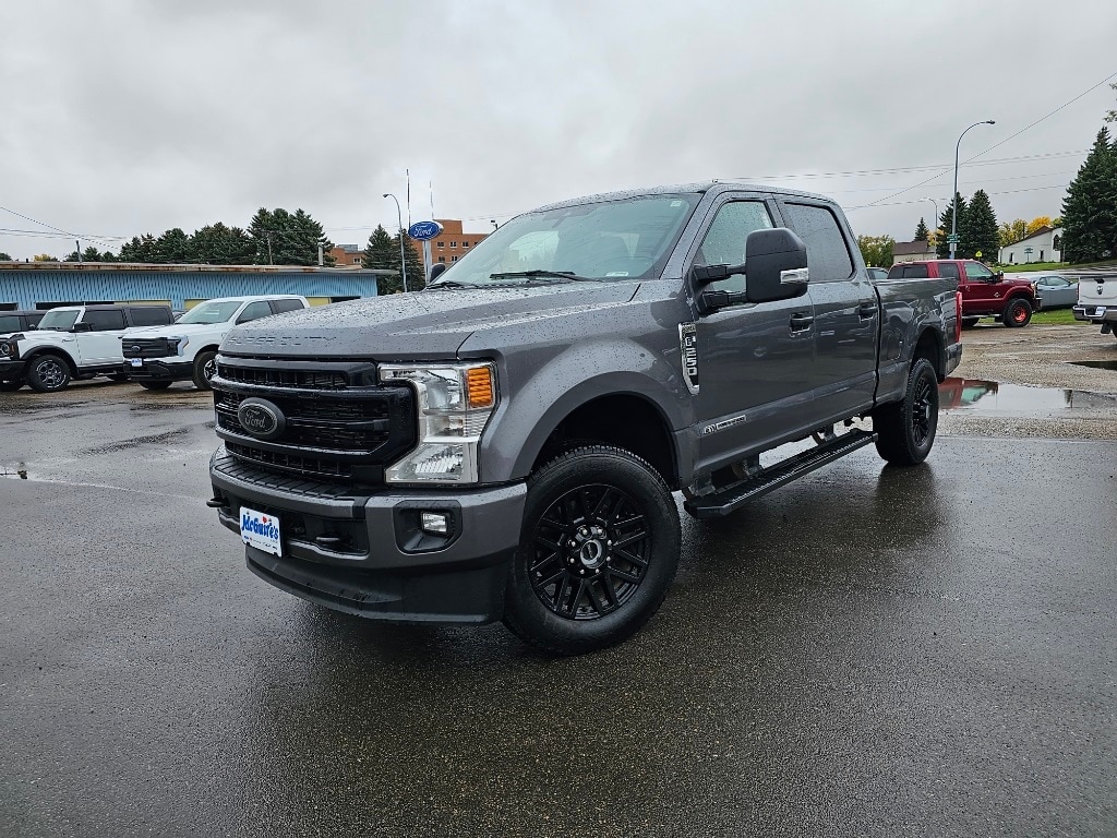 Used 2022 Ford F-250 Super Duty XLT with VIN 1FT8W2BT7NED00102 for sale in Minot, ND