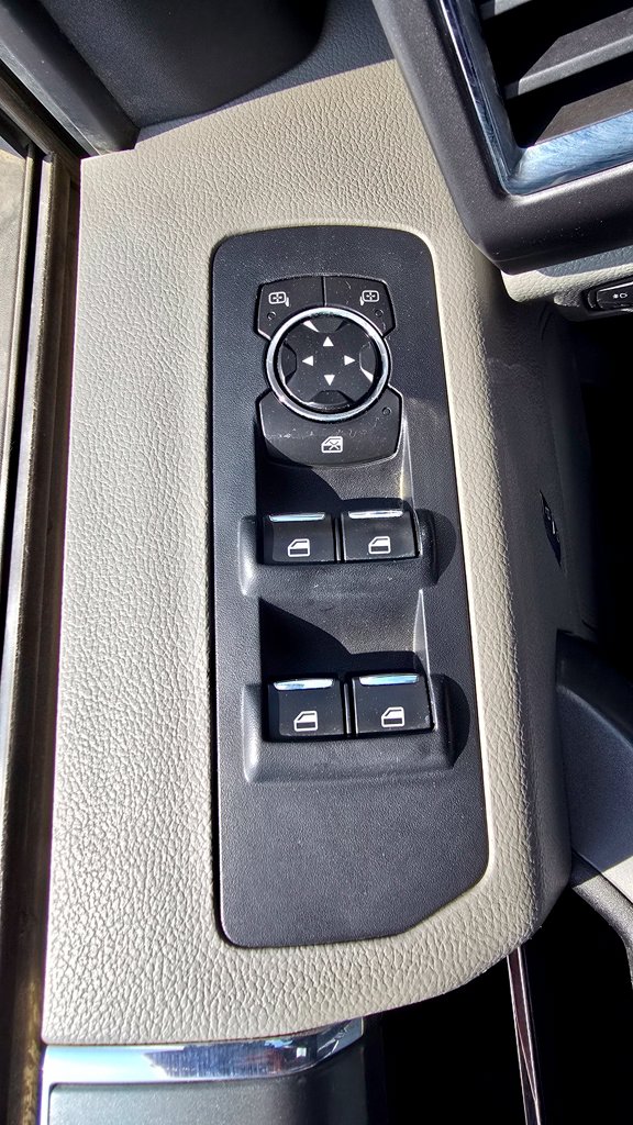 2015 Ford F-150 XLT - Photo 18