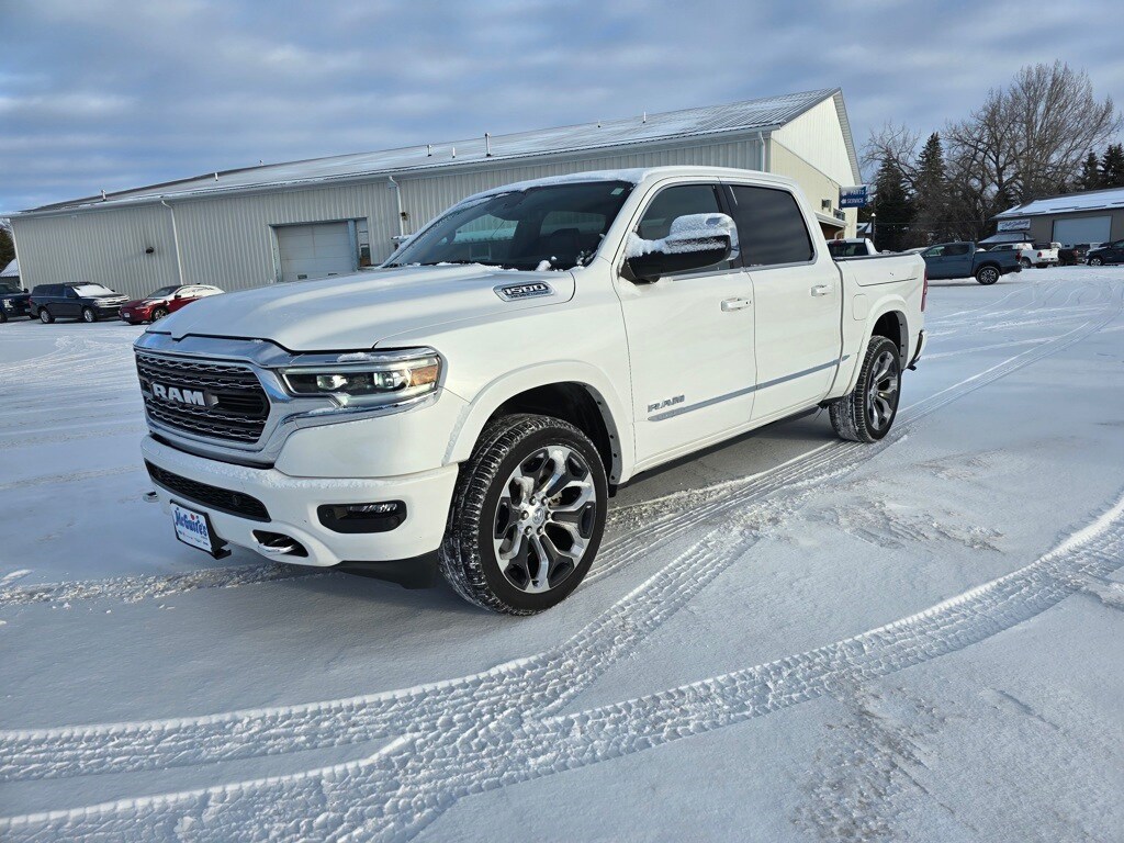 2023 Ram 1500 Limited photo 2